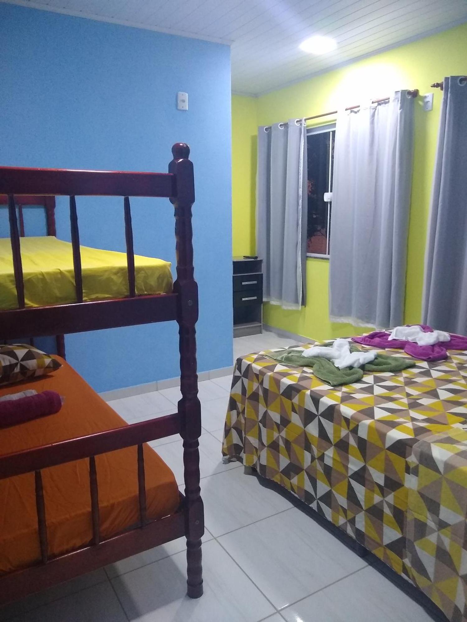 Nena'S Suites Praia de Aracatiba Bilik gambar
